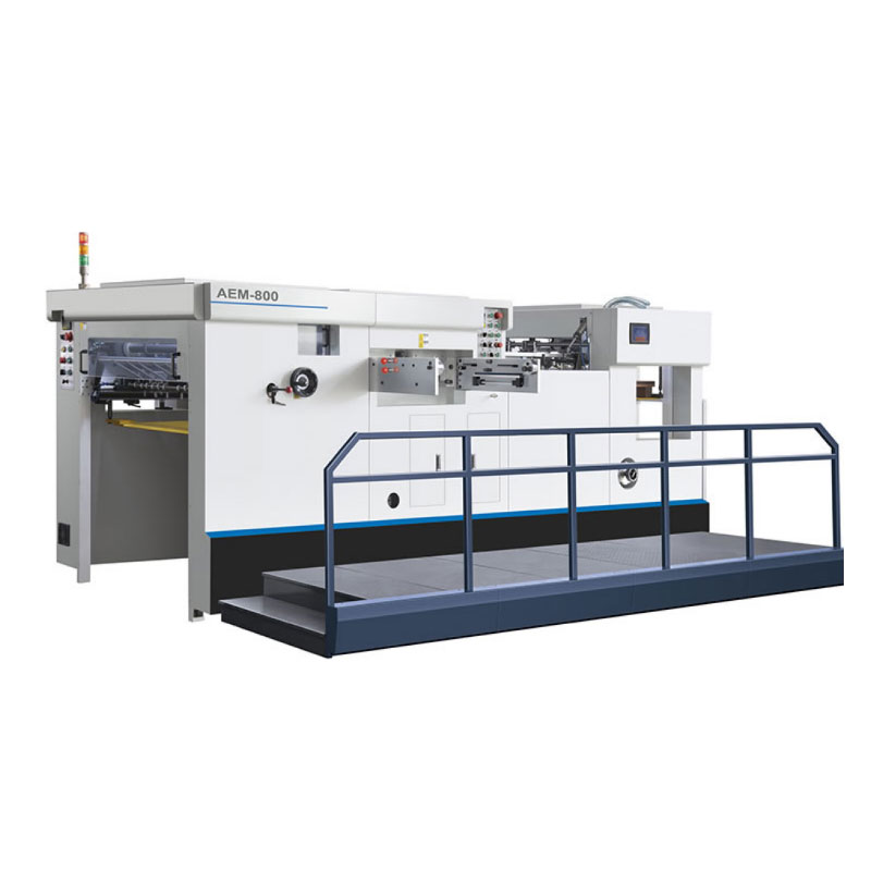 Automatische Sterbungs- und Faltenmaschine
