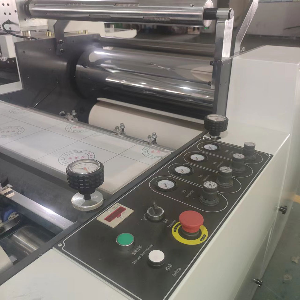 One-Piece Semi-Auto Laminating Machine